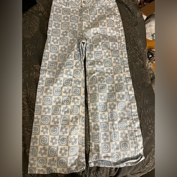 Blue and white checkered design pants (jeans) - Picture 1 of 2